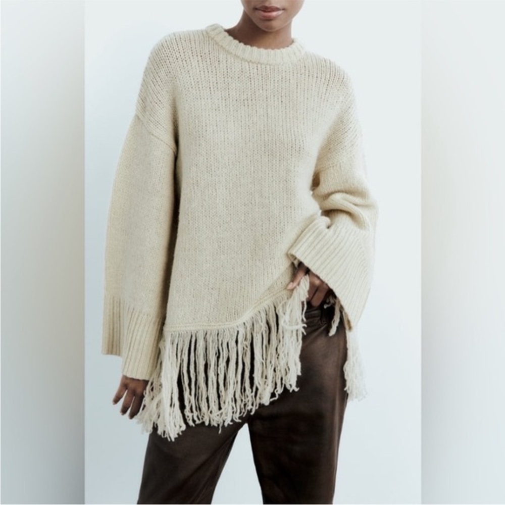 ZARA 100% Wool Bloggers Fav Fringed Sweater - Picture 4 of 11